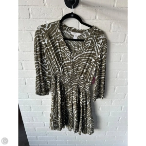 Dress Casual Short By Clothes Mentor In Green & White, Size: S