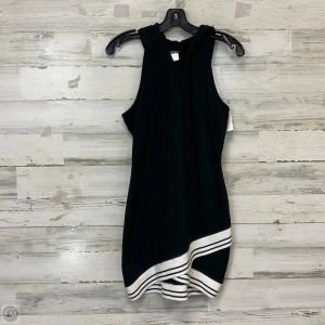 Dress Casual Short By Venus In Black, Size: S